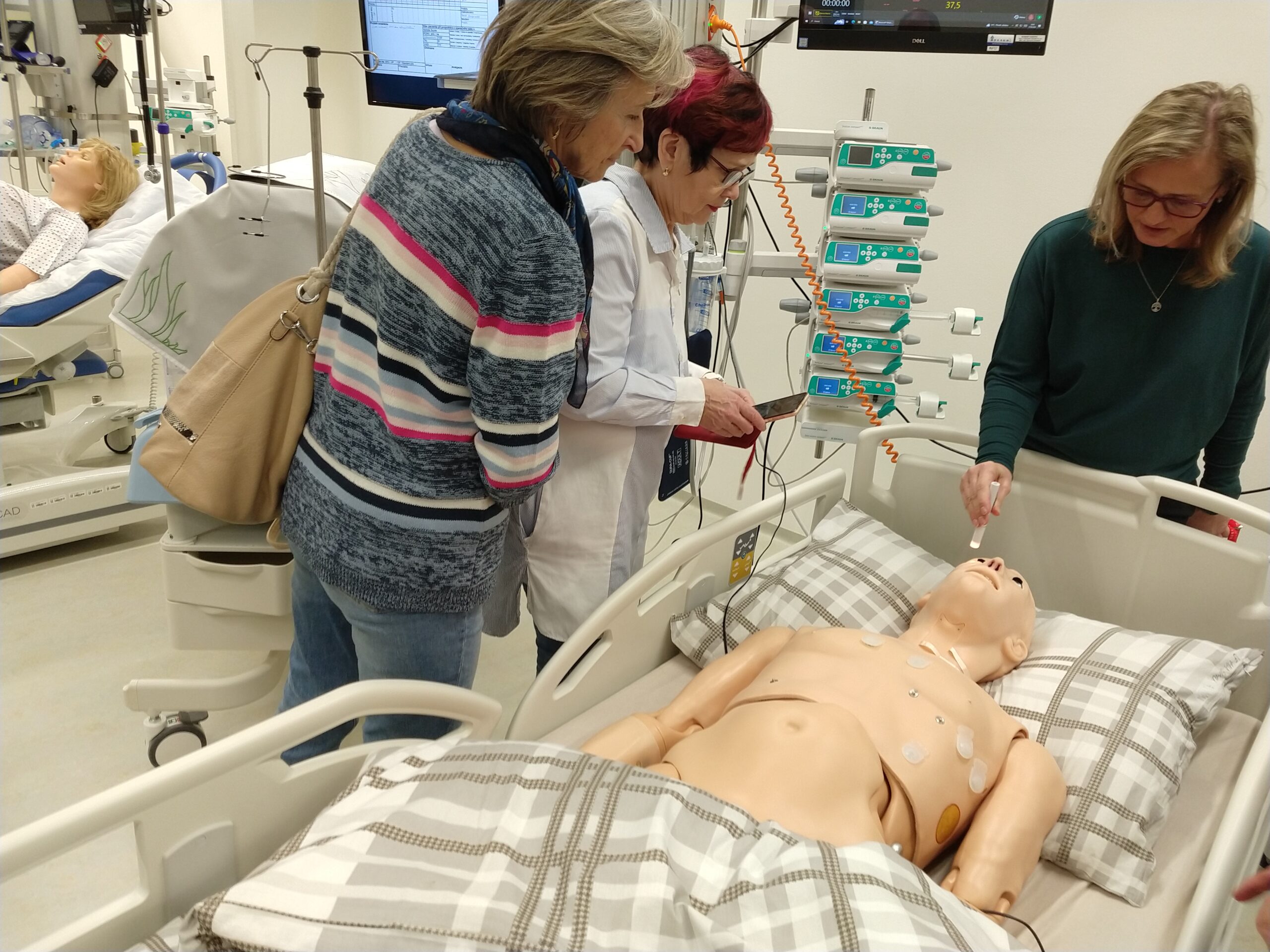 Simulační centrum Lékařské fakulty Masarykovy univerzity v Brně je největším a nejlépe vybaveným virtuálním výukovým pracovištěm v Evropě a jedním z největších na světě.